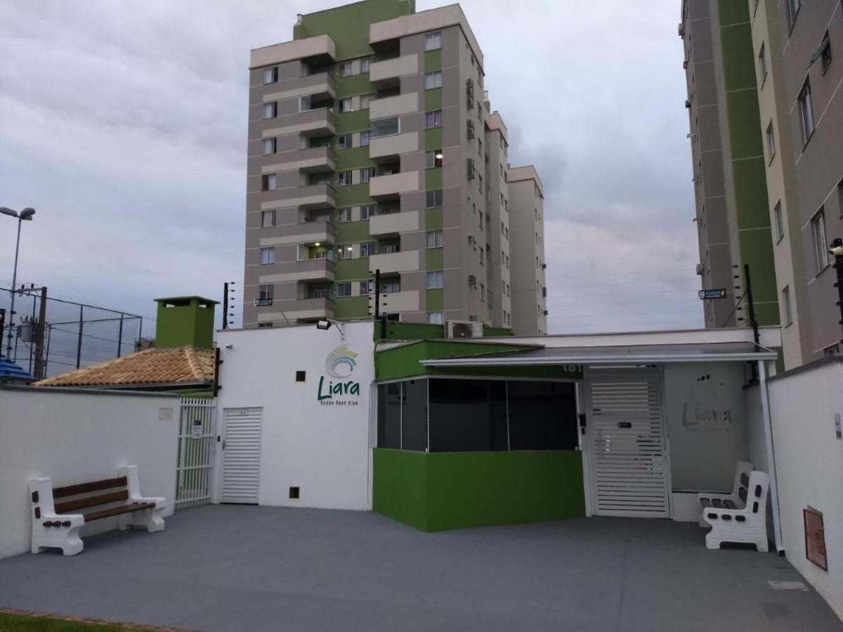 Liara Picarras: Praia, Beto Carrero E Muito Mais 외부 사진